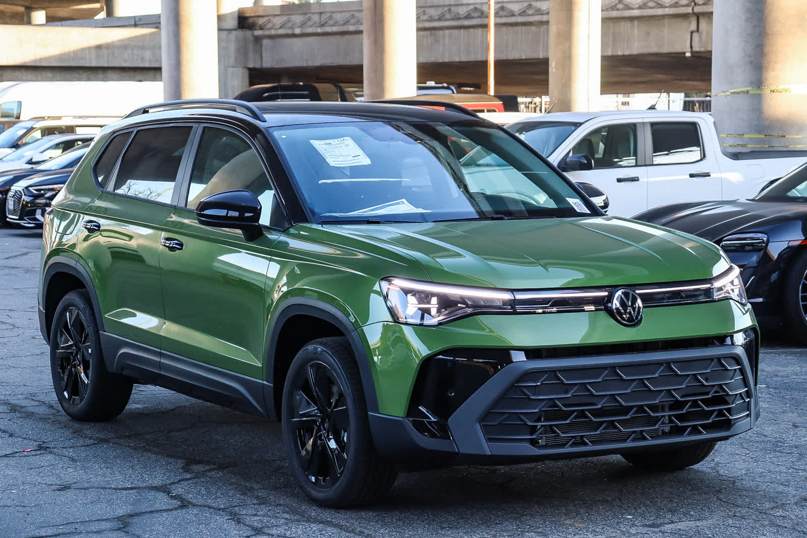 Thumbnail: 2026 Volkswagen Taos - 3