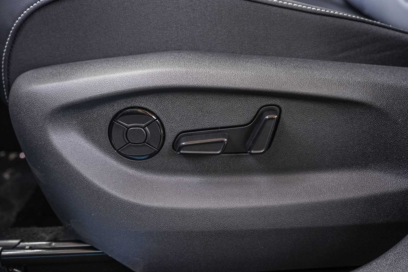 Thumbnail: 2026 Volkswagen Tiguan - 23