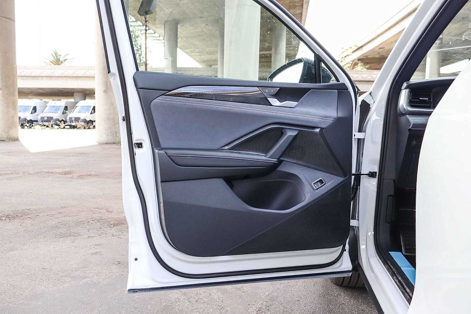 Thumbnail: 2026 Volkswagen Tiguan - 24