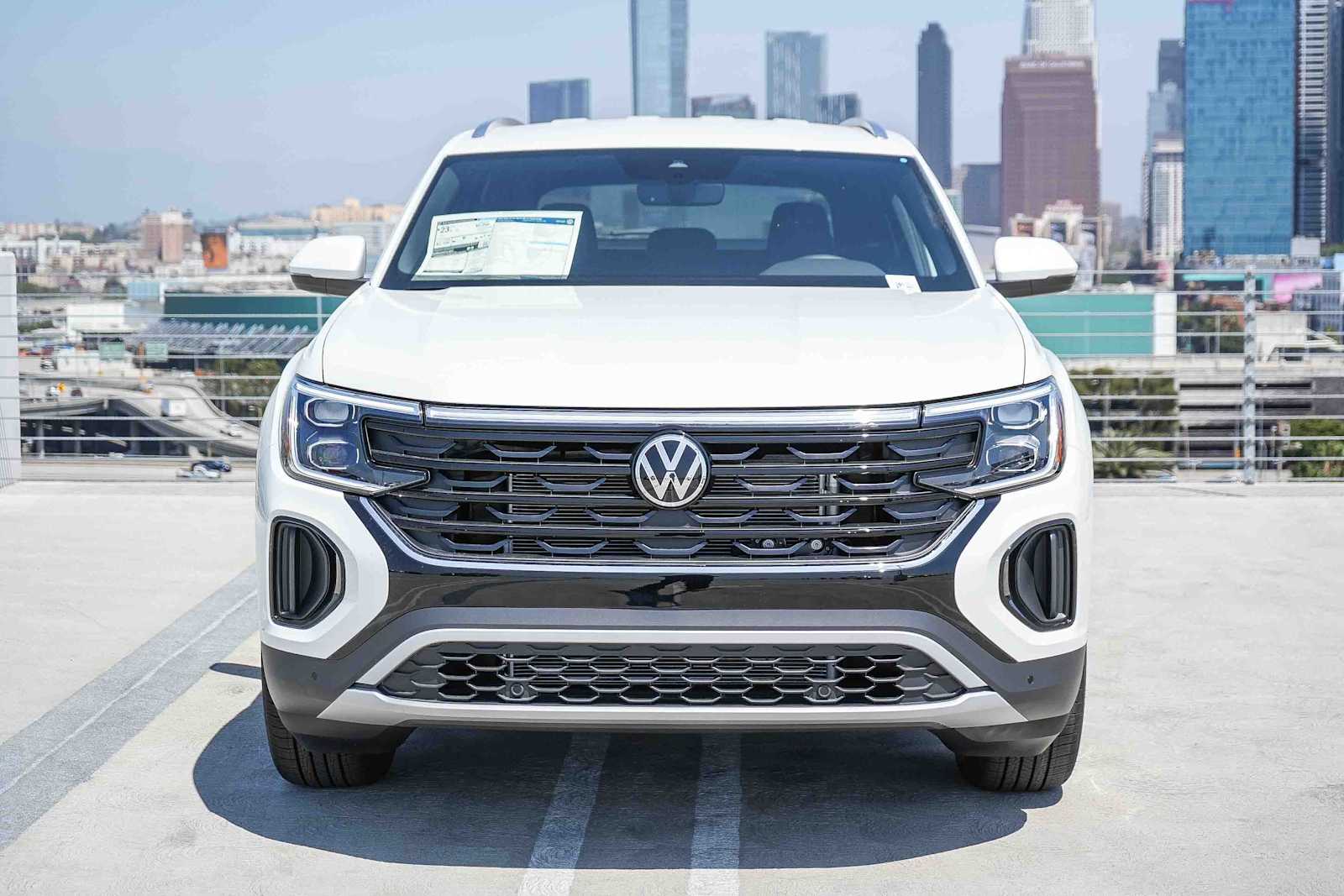 Thumbnail: 2026 Volkswagen Atlas - 2
