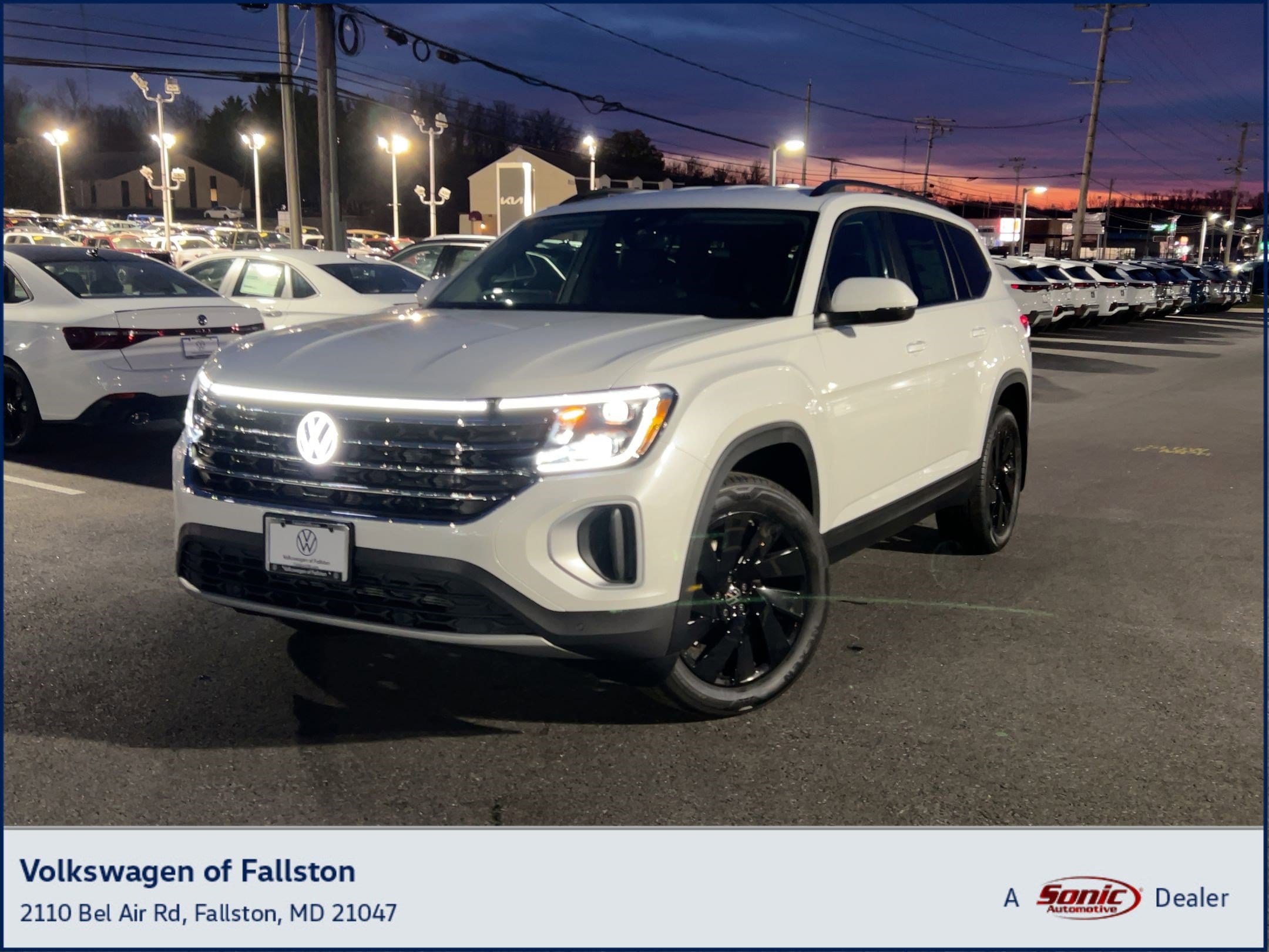 2026 Volkswagen Atlas SE's photo