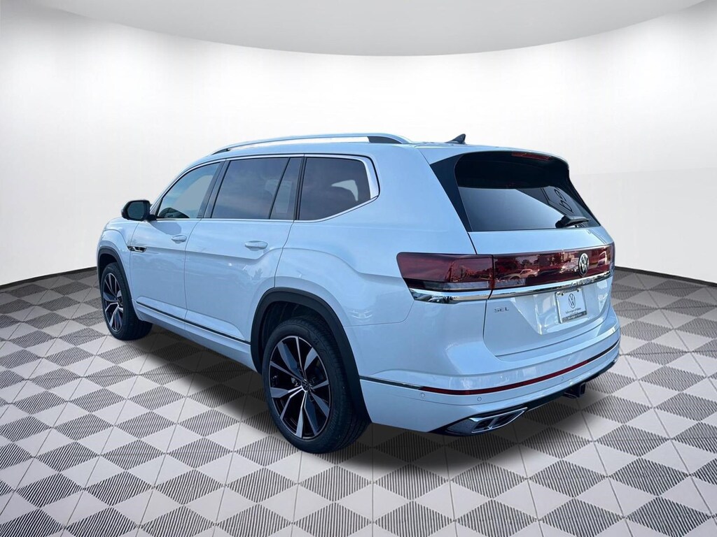 New 2026 Volkswagen Atlas 2.0T SEL Premium R-Line SUV