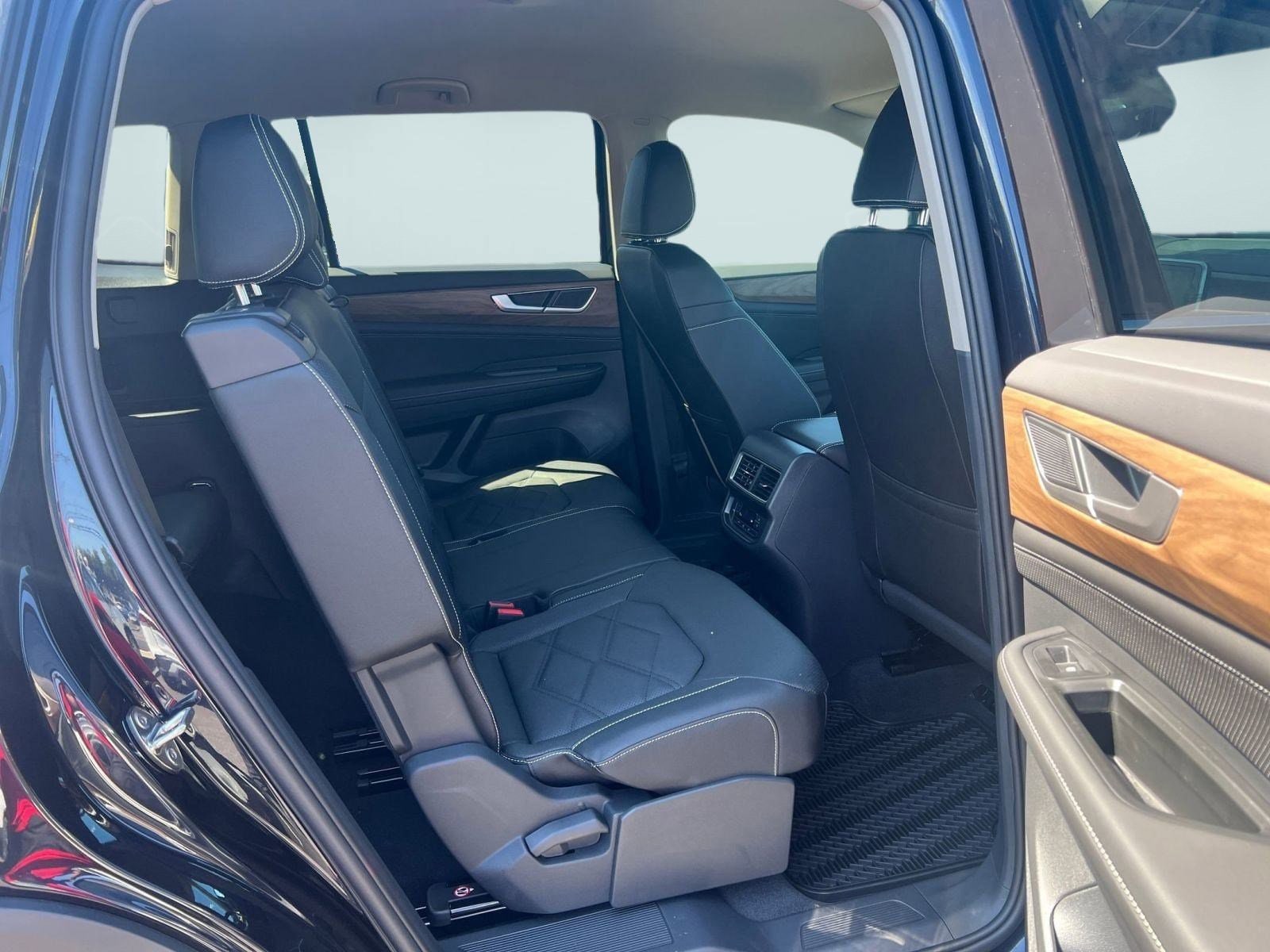 2026 Volkswagen Atlas SE - Photo 25