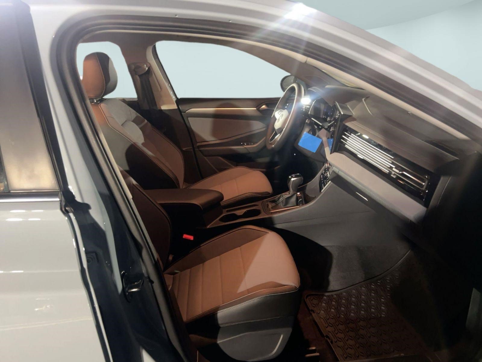 2026 Volkswagen Jetta SE - Photo 28