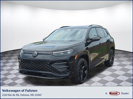 2025 Volkswagen Tiguan SE R-Line Black SUV