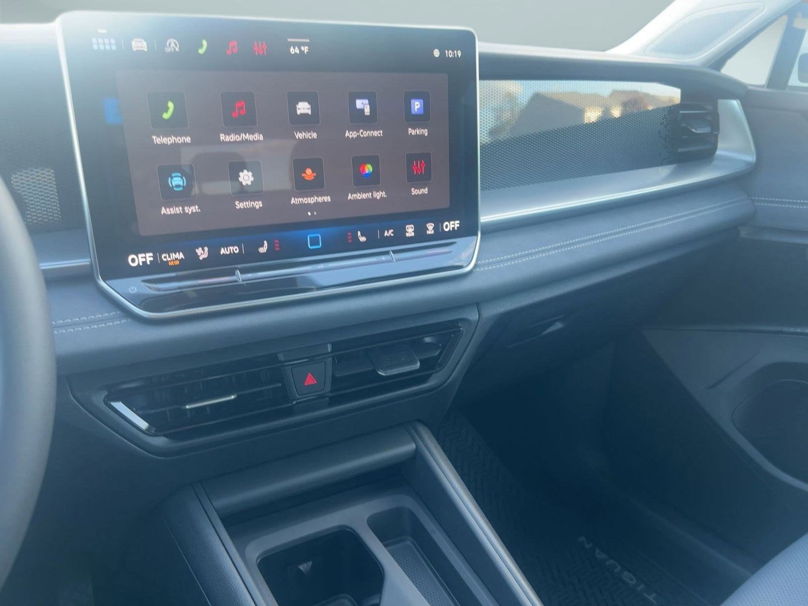 2026 Volkswagen Tiguan SE - Photo 25