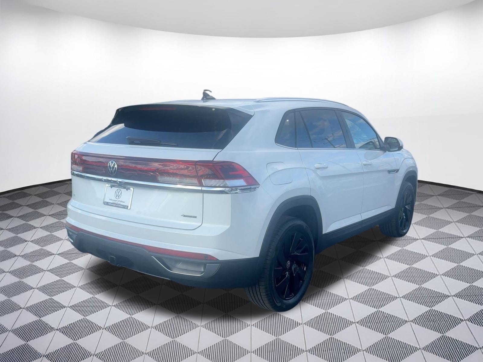 2026 Volkswagen Atlas Cross Sport SE w/Tech - Photo 8