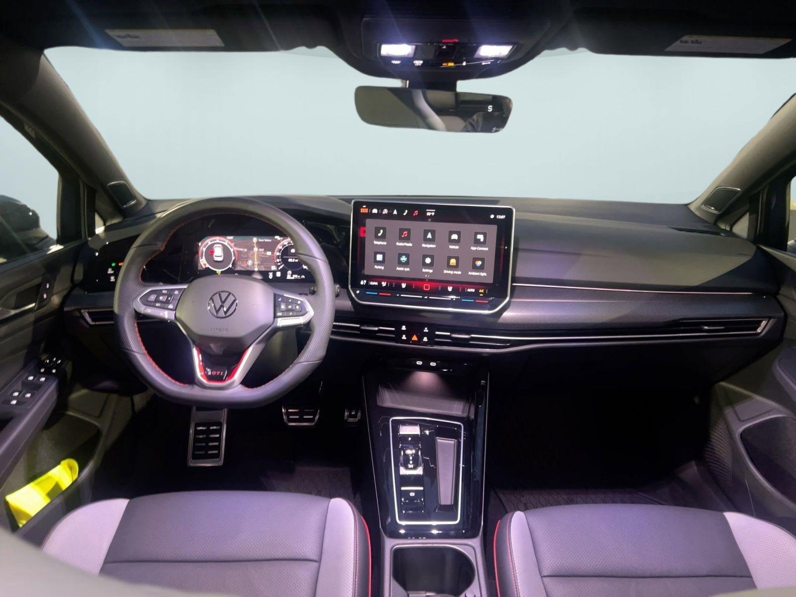 2026 Volkswagen Golf GTI SE - Photo 17