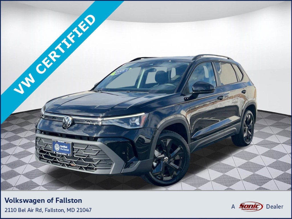 Used 2025 Volkswagen Taos SE Black SE Black FWD