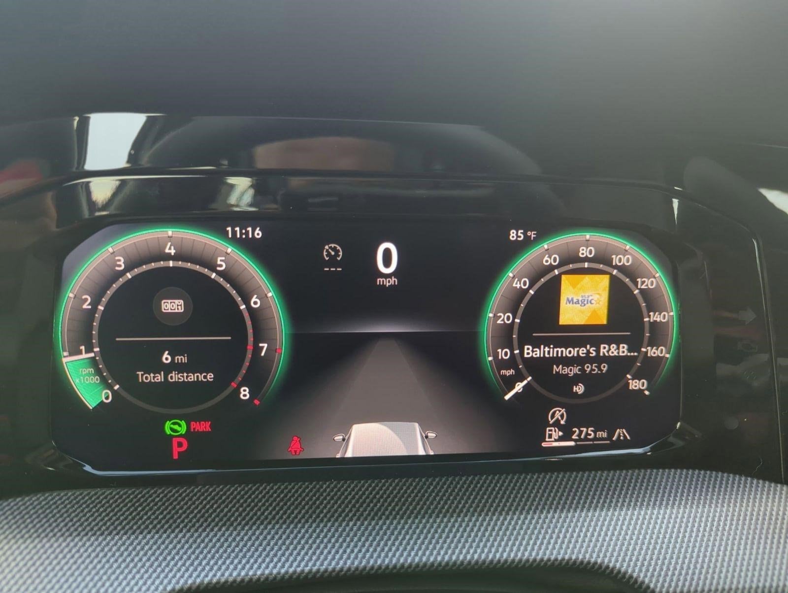 2025 Volkswagen Golf GTI SE - Photo 16