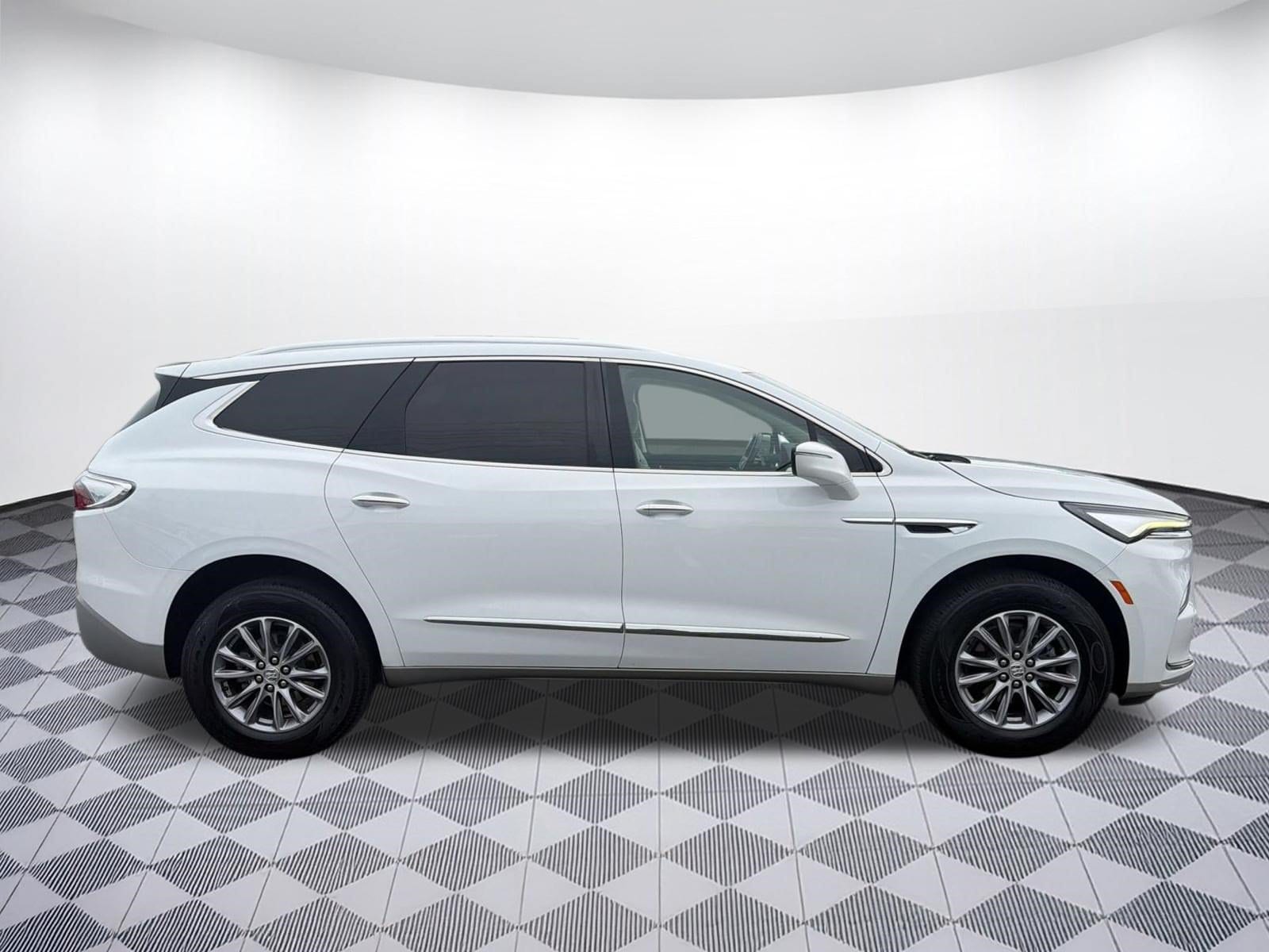 Enclave Essence Coupe