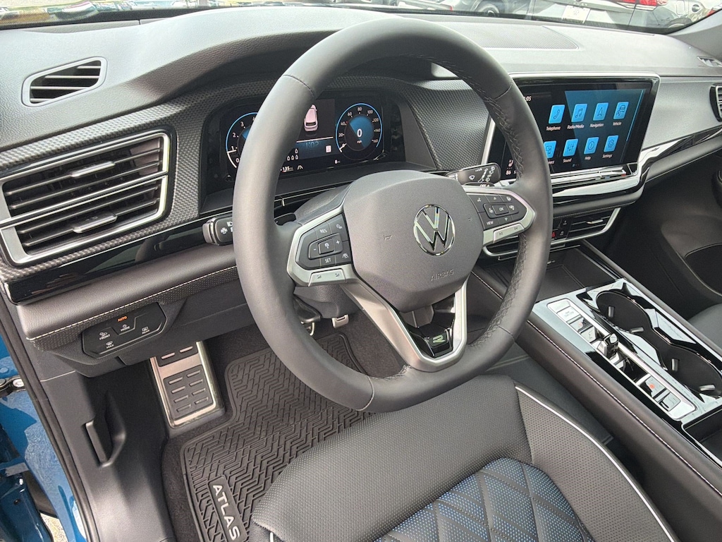 New 2026 Volkswagen Atlas Cross Sport 2.0T SEL Premium R-Line SUV