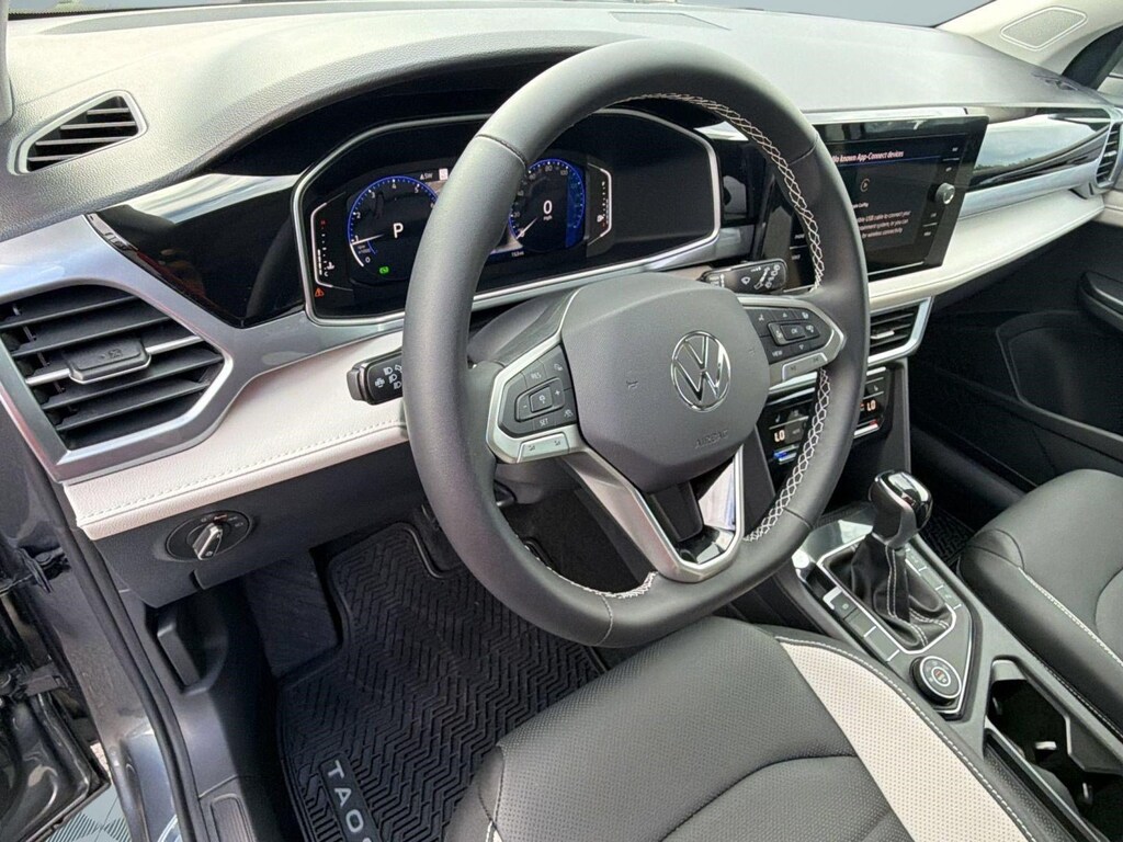 New 2026 Volkswagen Taos SEL SUV
