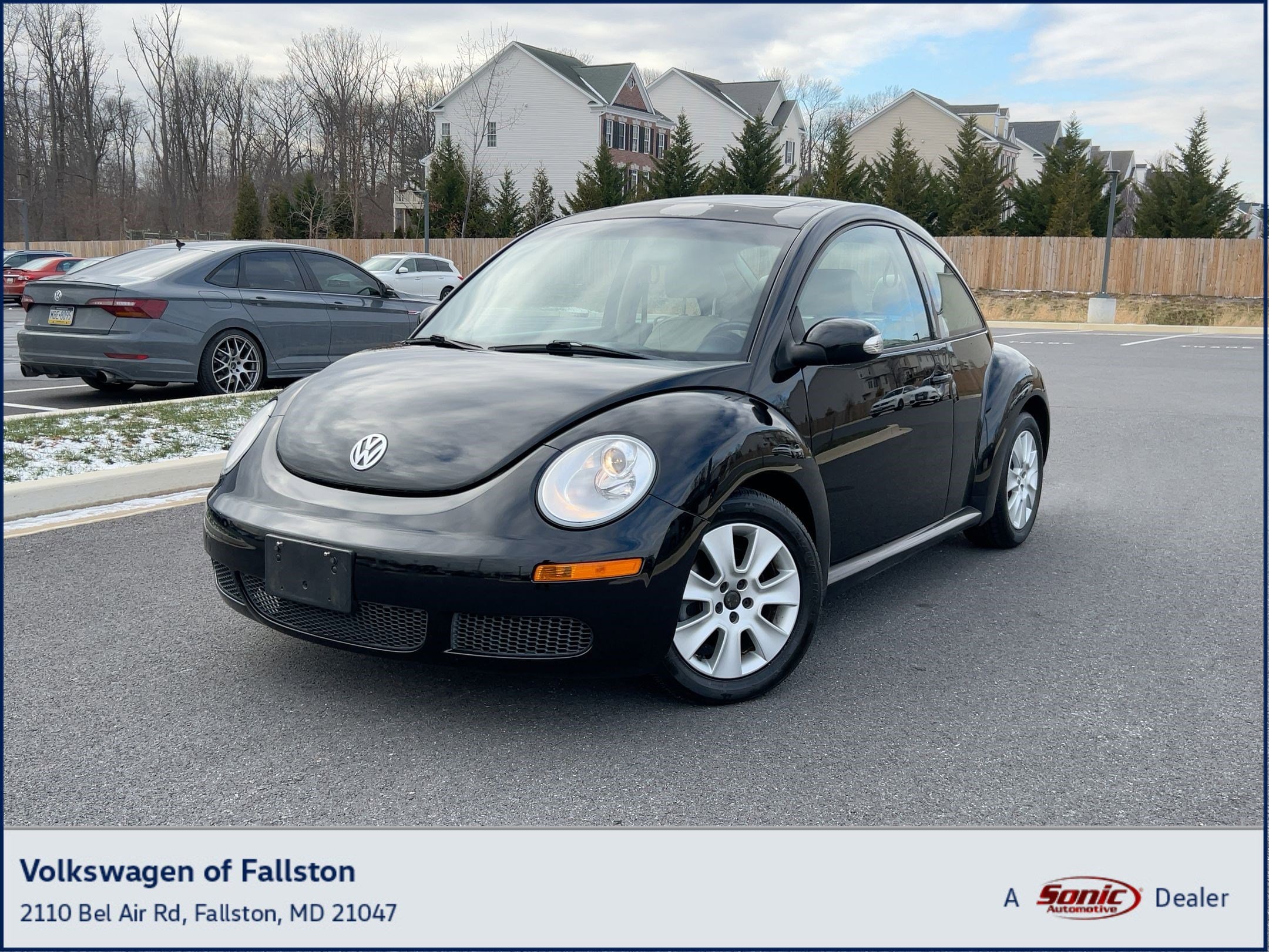 2010 Volkswagen New Beetle Base's photo