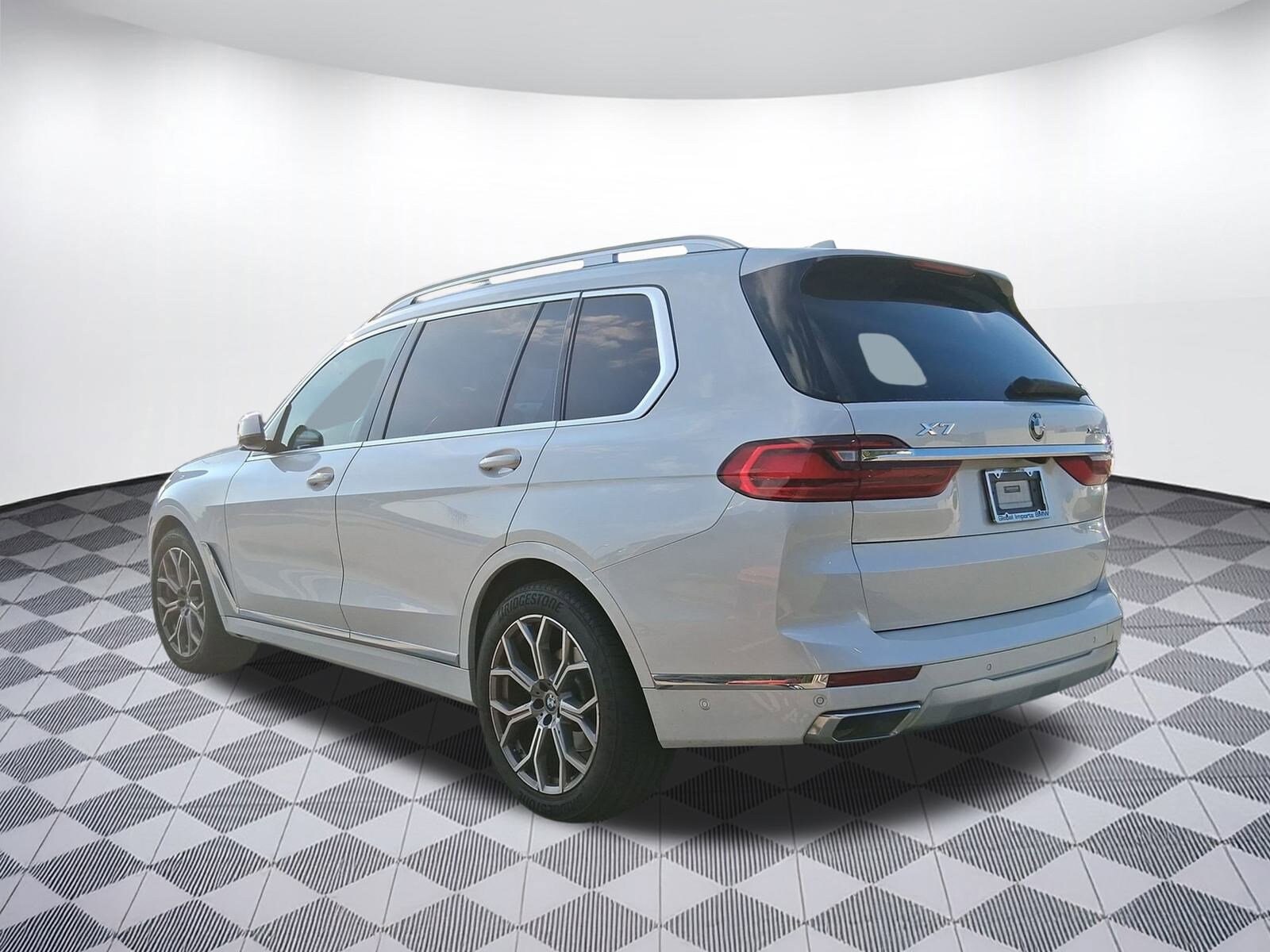 2021 Bmw X7 xDrive40i photo 3