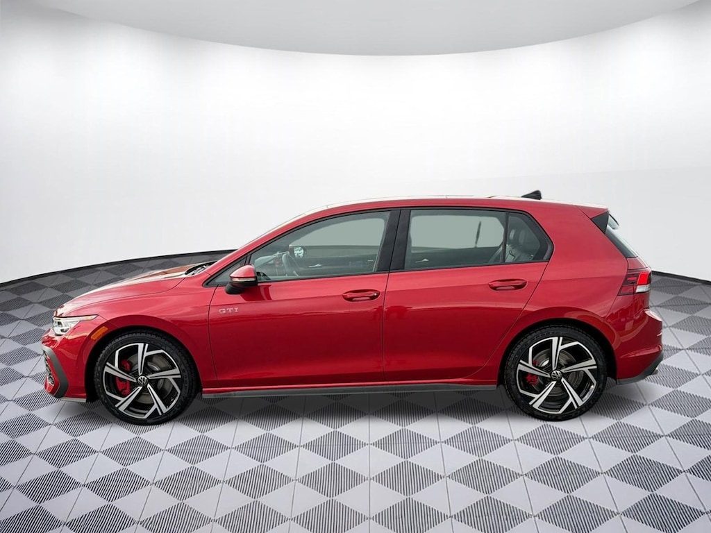 New 2026 Volkswagen Golf GTI SE Hatchback