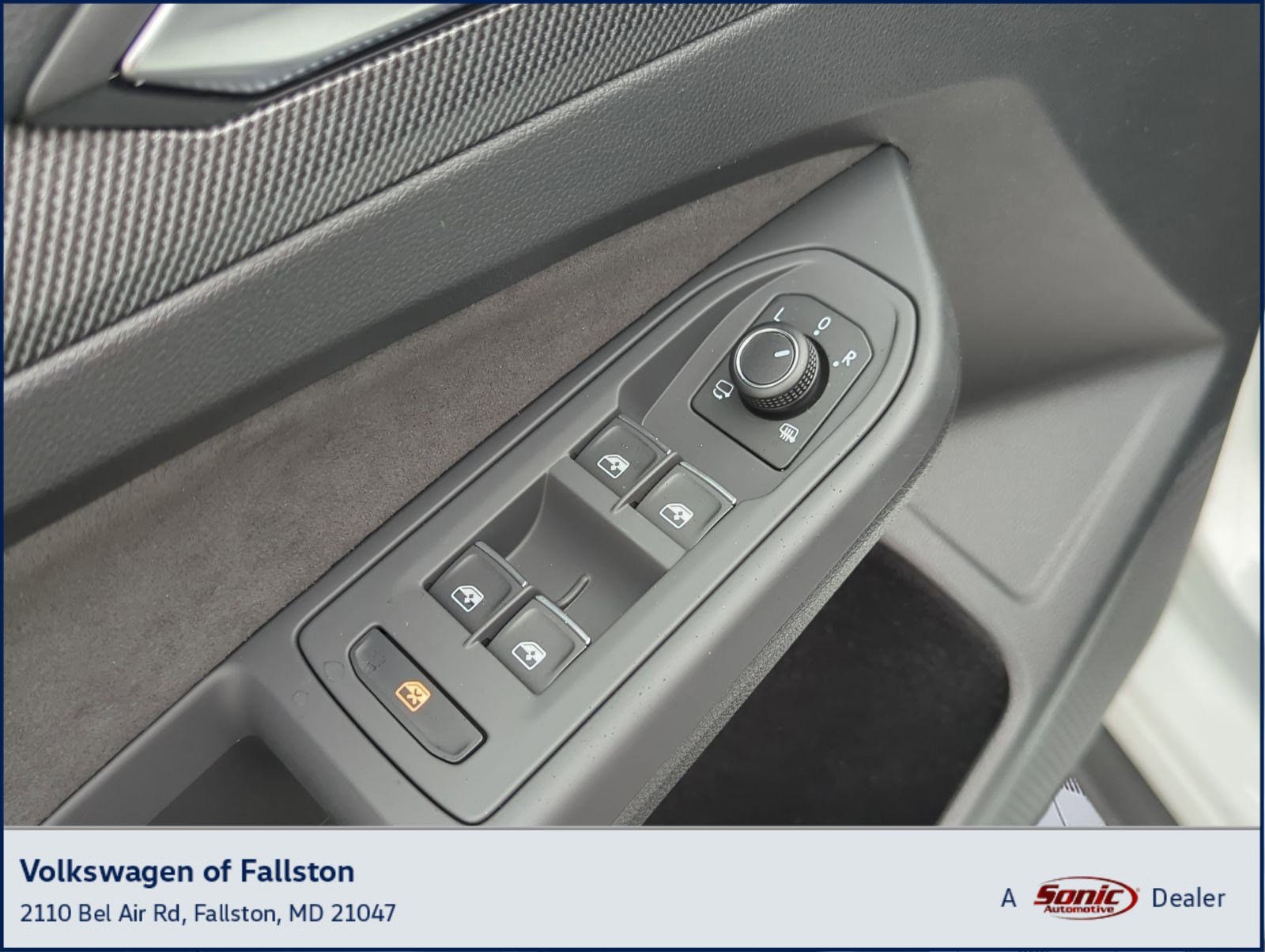 2025 Volkswagen Golf GTI Hatchback 