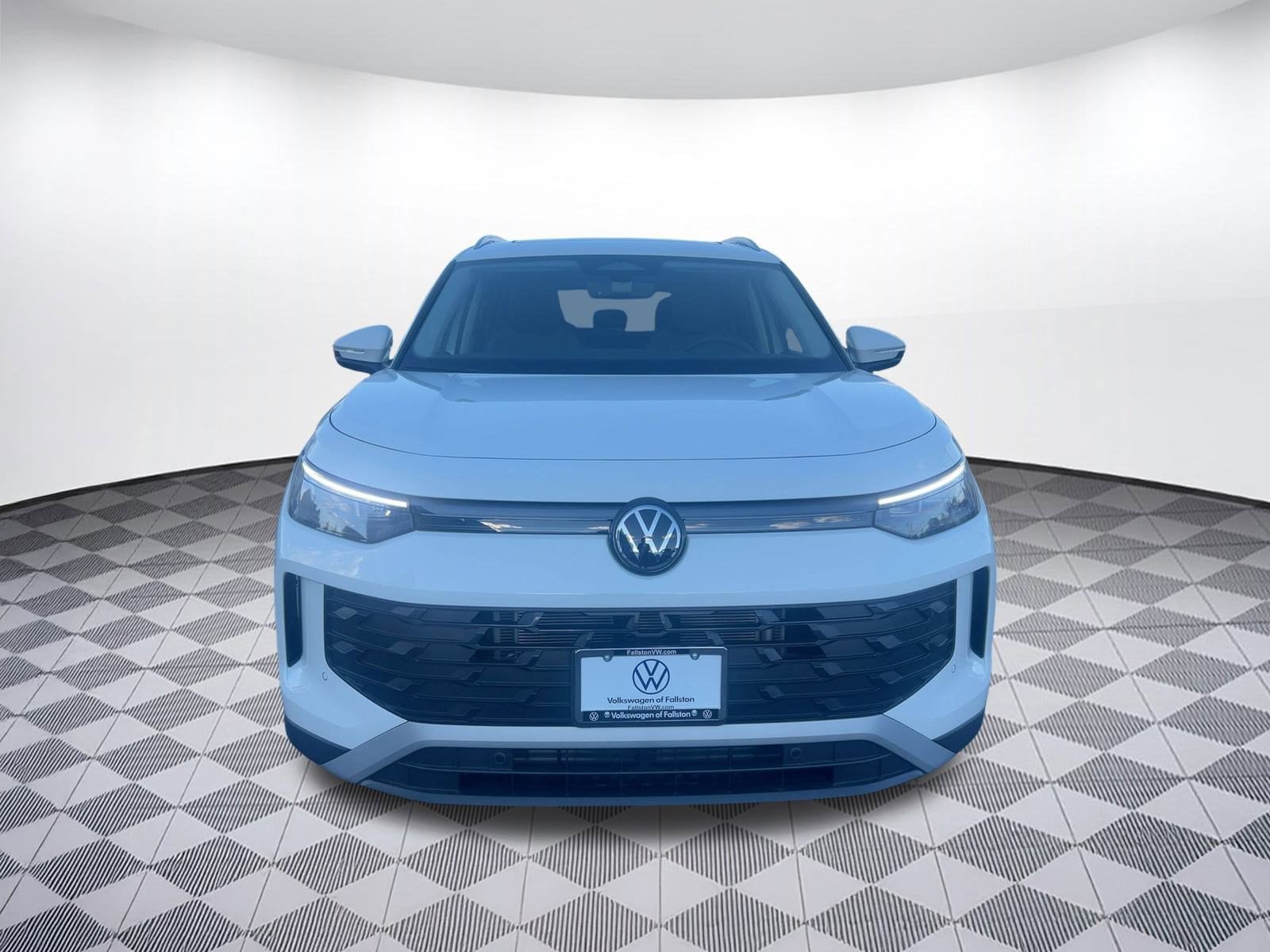 2026 Volkswagen Tiguan SE - Photo 6