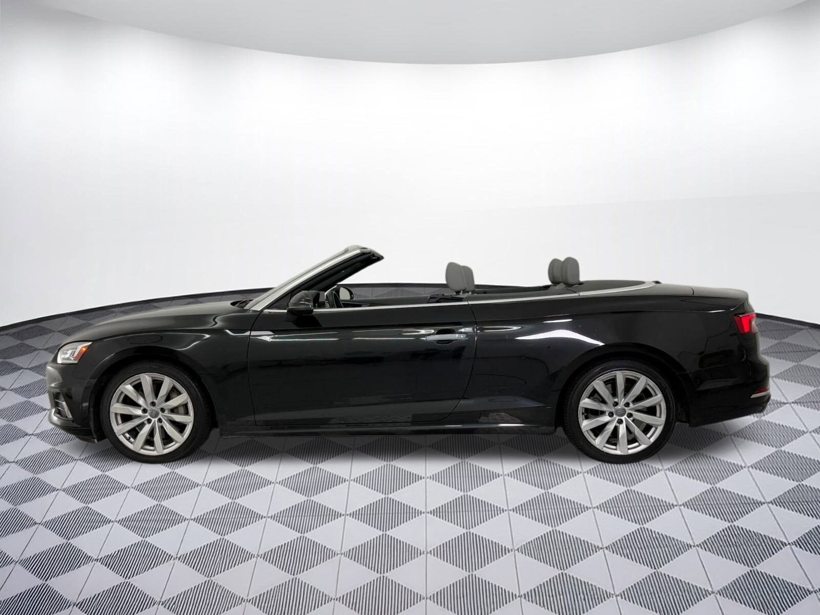 2018 Audi A5 Cabriolet TFSI Premium Plus photo 2