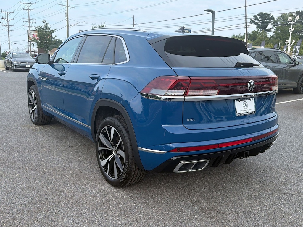 New 2026 Volkswagen Atlas Cross Sport 2.0T SEL Premium R-Line SUV