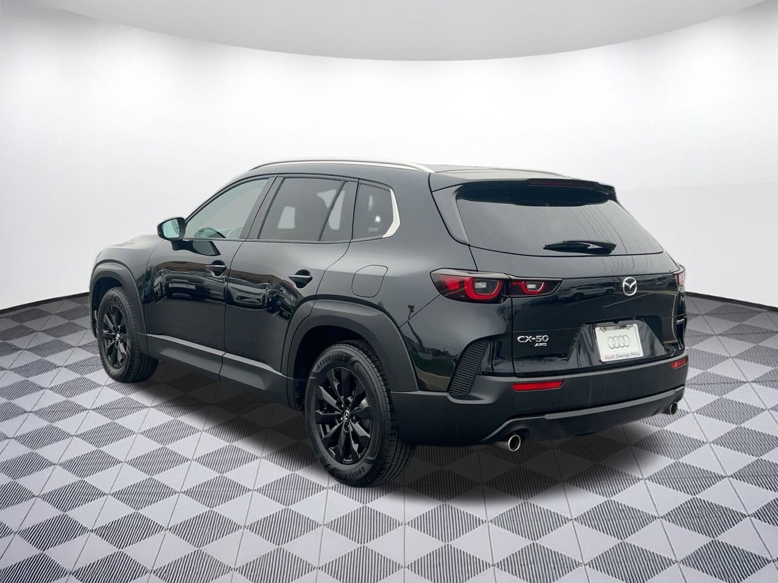 2024 Mazda CX-50 2.5 S Preferred photo 2