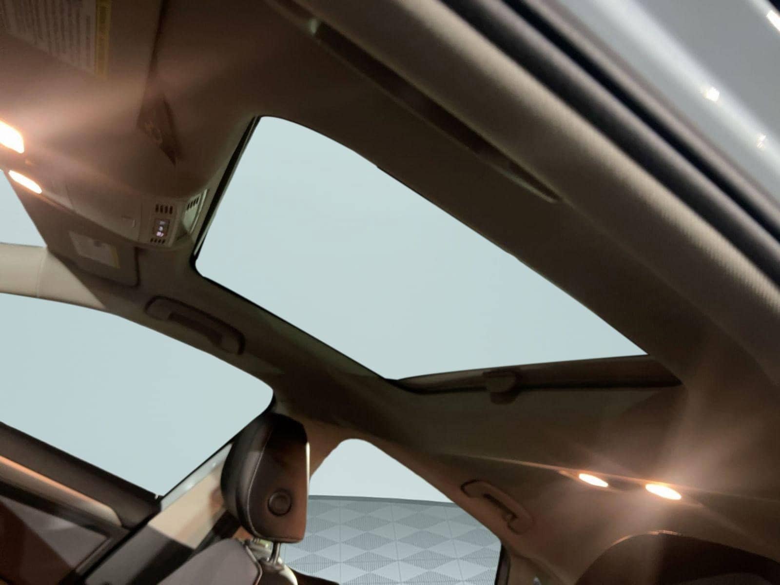 2026 Volkswagen Jetta SE - Photo 15