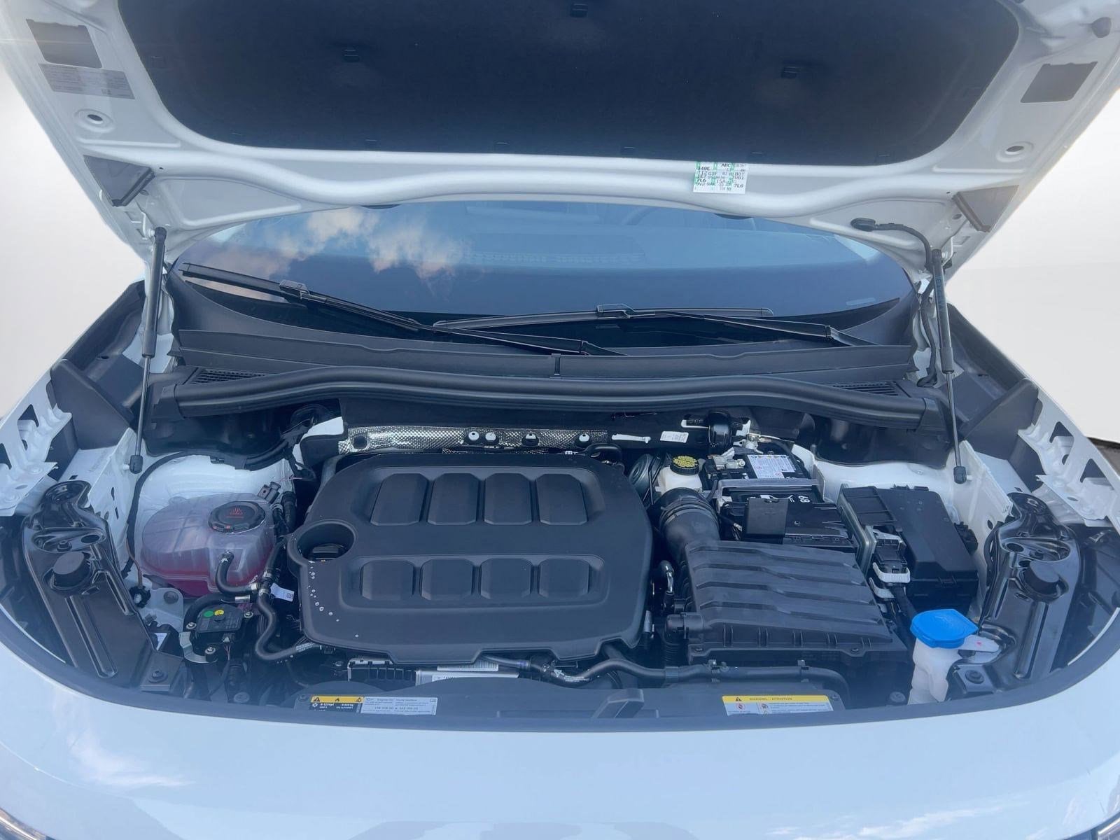 2026 Volkswagen Tiguan SE - Photo 29