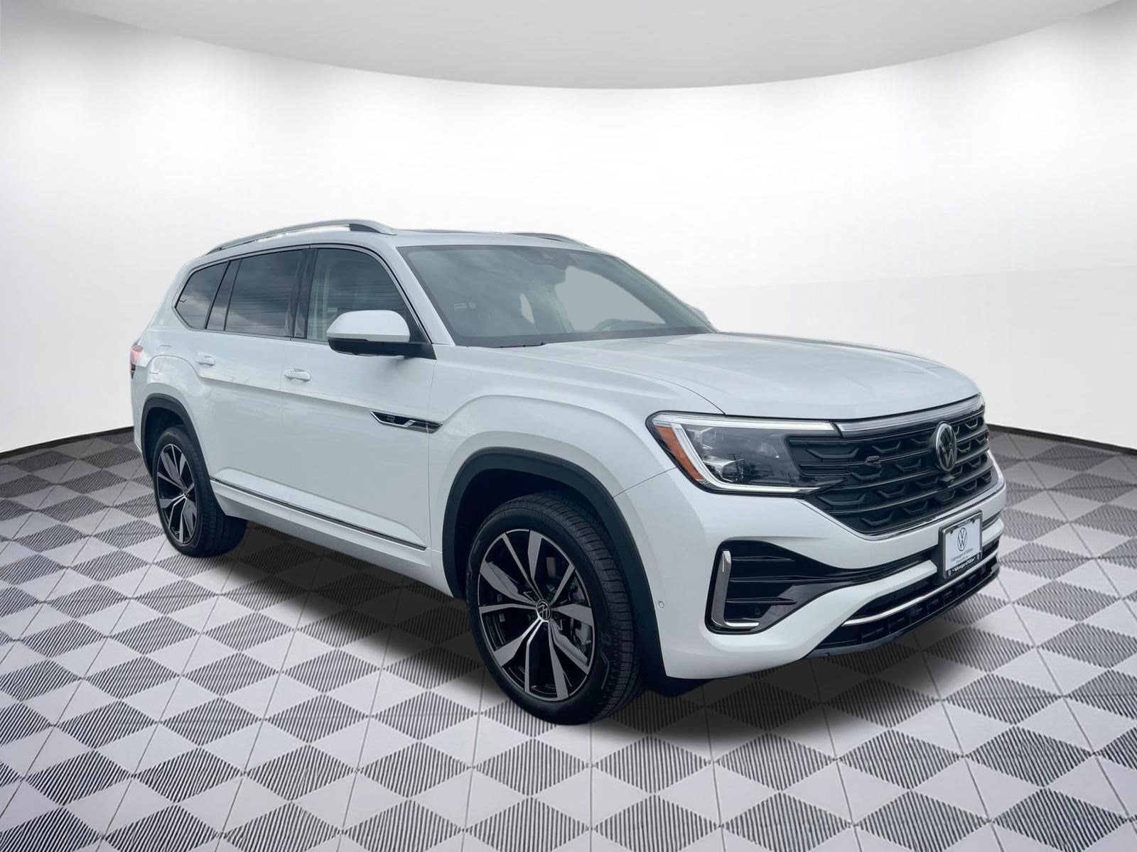 2026 Volkswagen Atlas SEL Premium R-Line - Photo 7