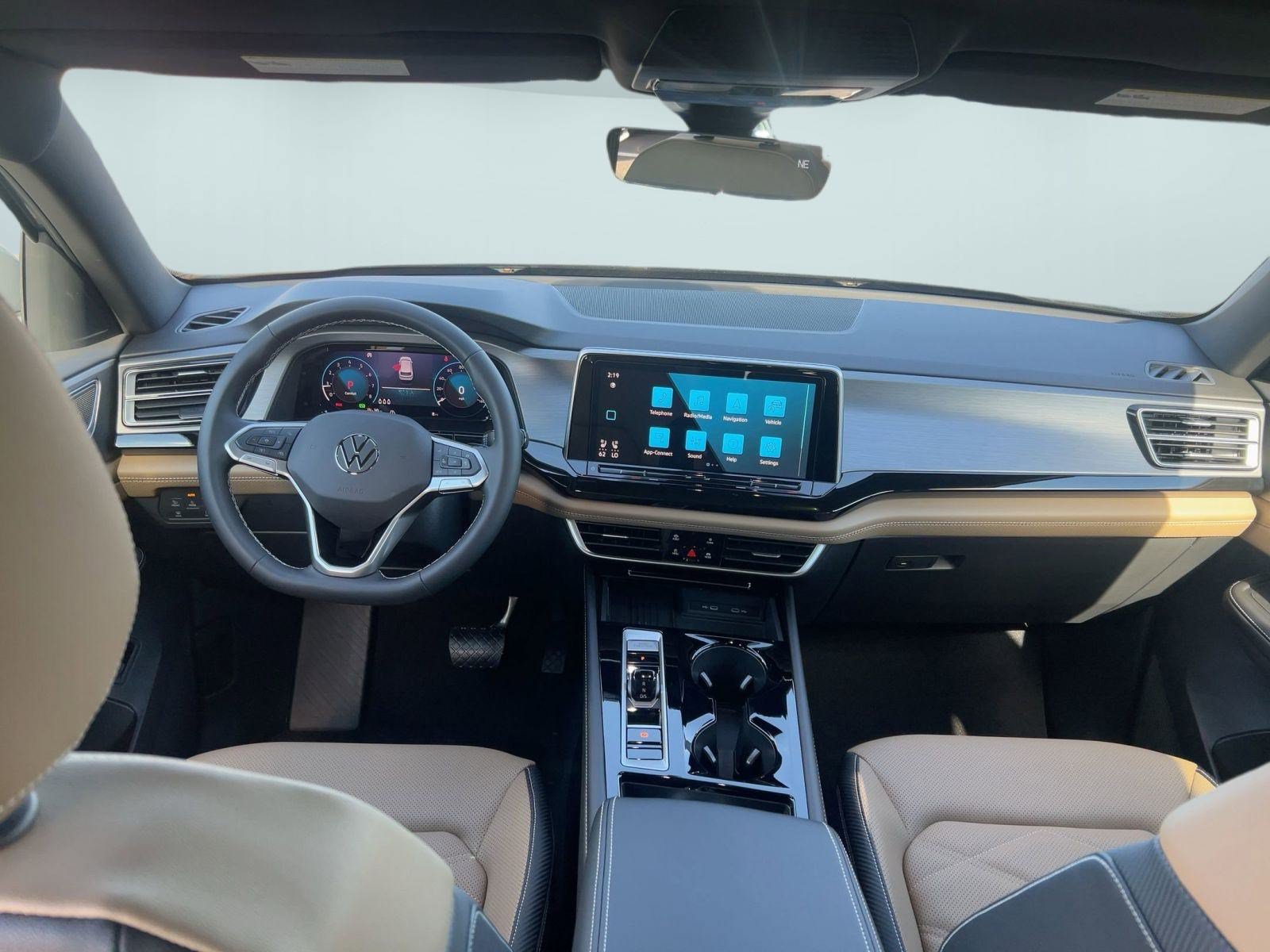 2026 Volkswagen Atlas Cross Sport SE w/Tech - Photo 16