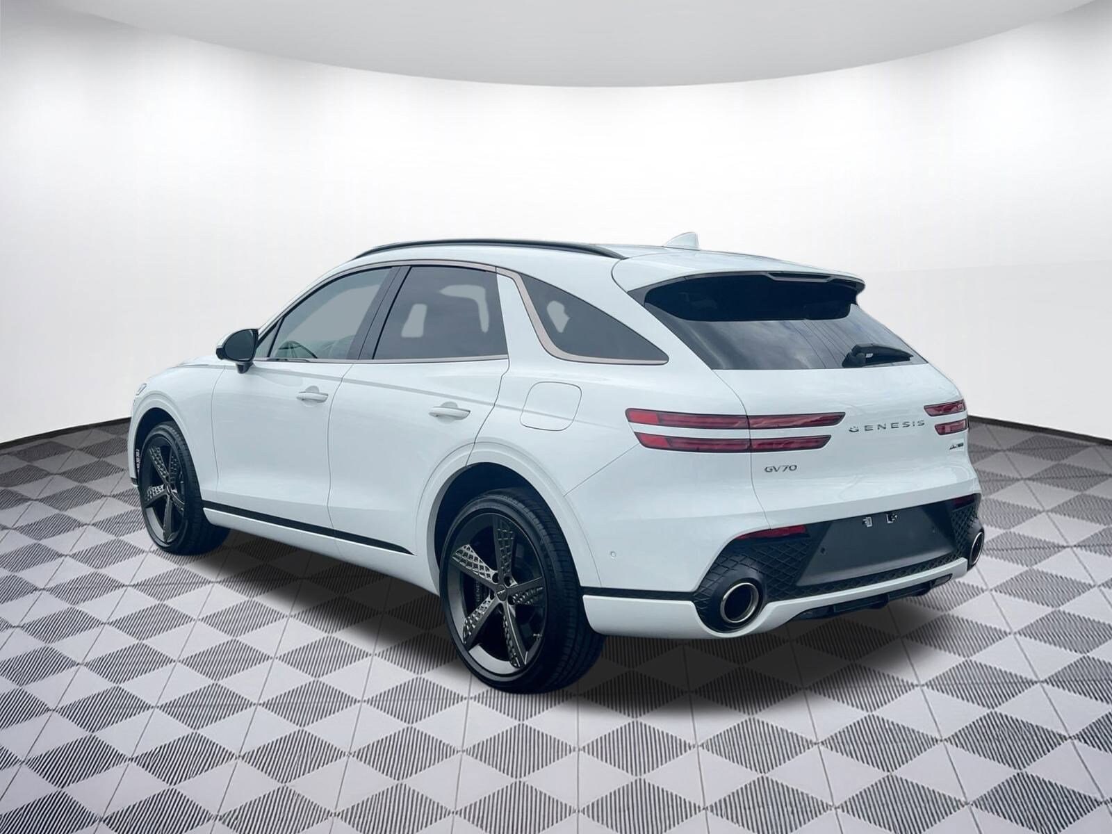 2025 Genesis GV70 3.5T Sport Advanced photo 3