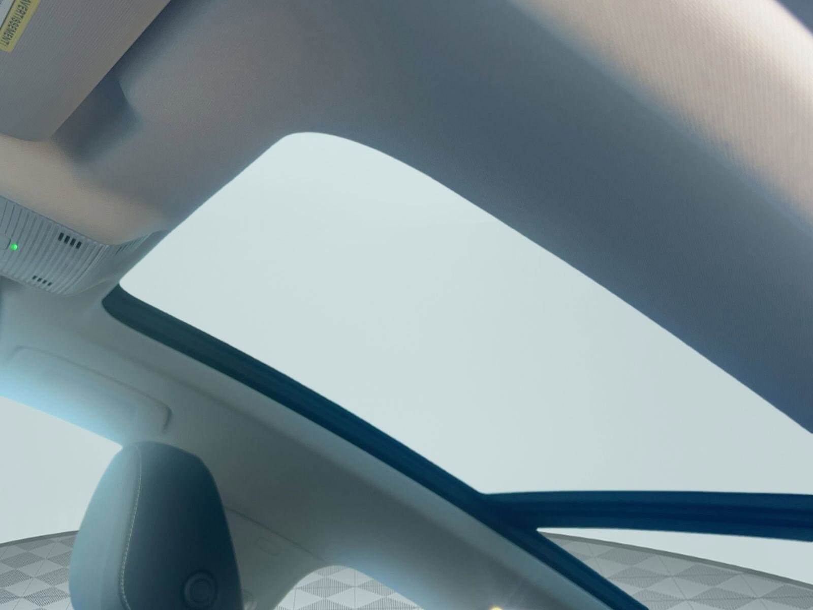 2026 Volkswagen Tiguan SE - Photo 15