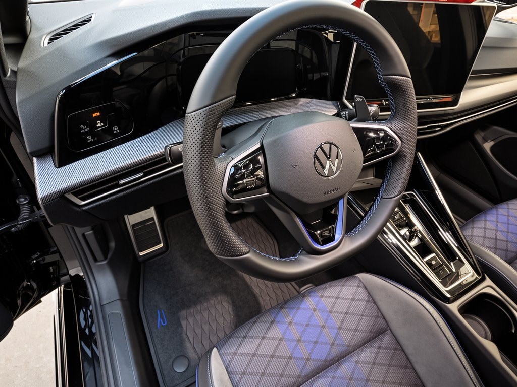 New 2026 Volkswagen Golf R Golf R (2.0T DSG) Hatchback