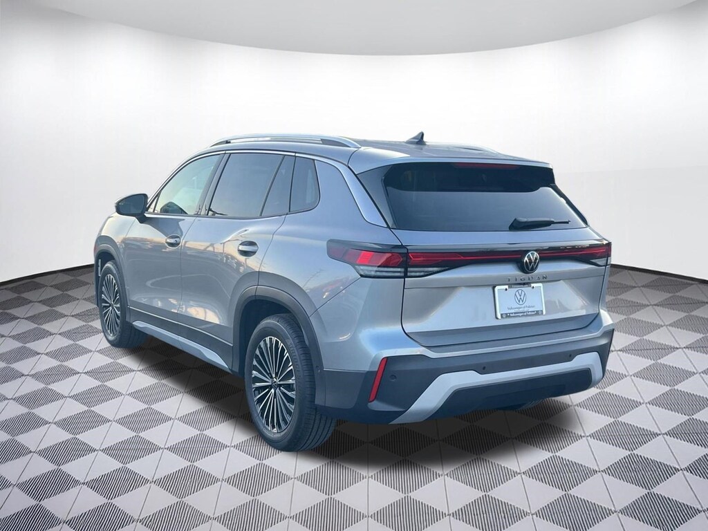 New 2026 Volkswagen Tiguan S SUV