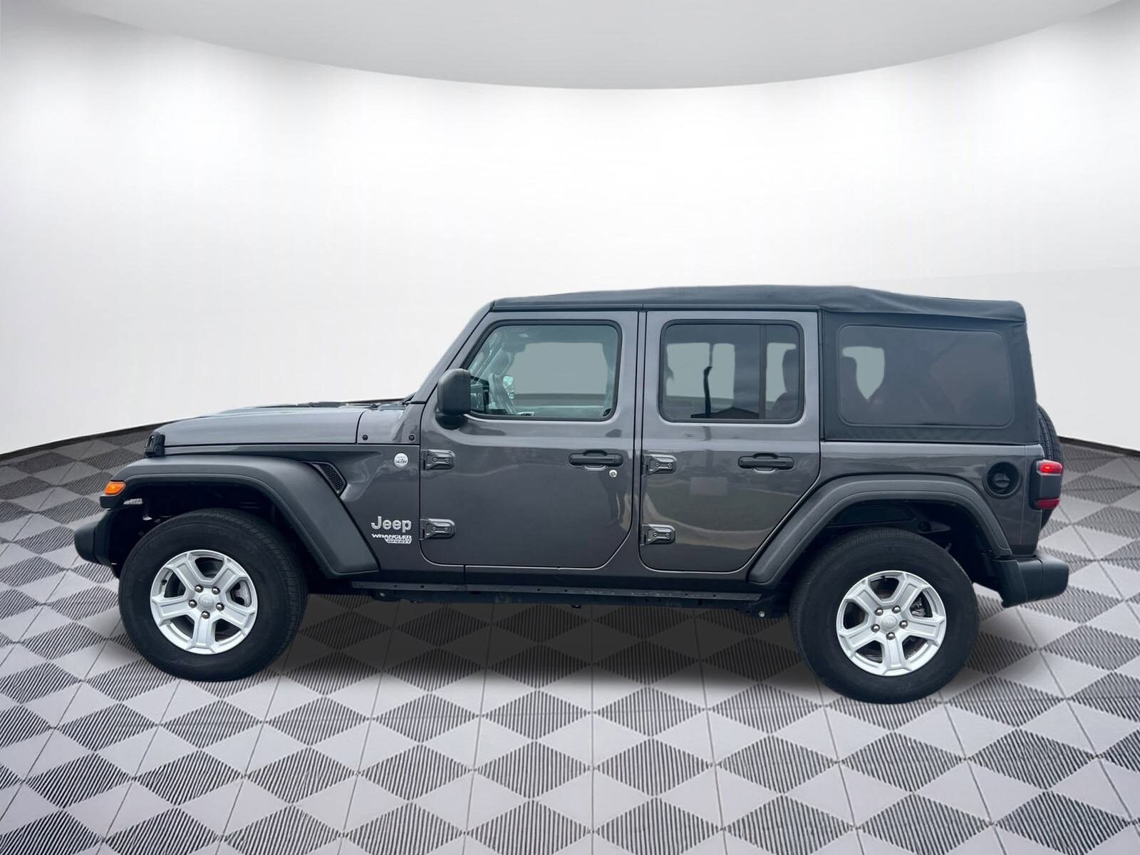 2021 Jeep Wrangler Unlimited Sport S photo 2