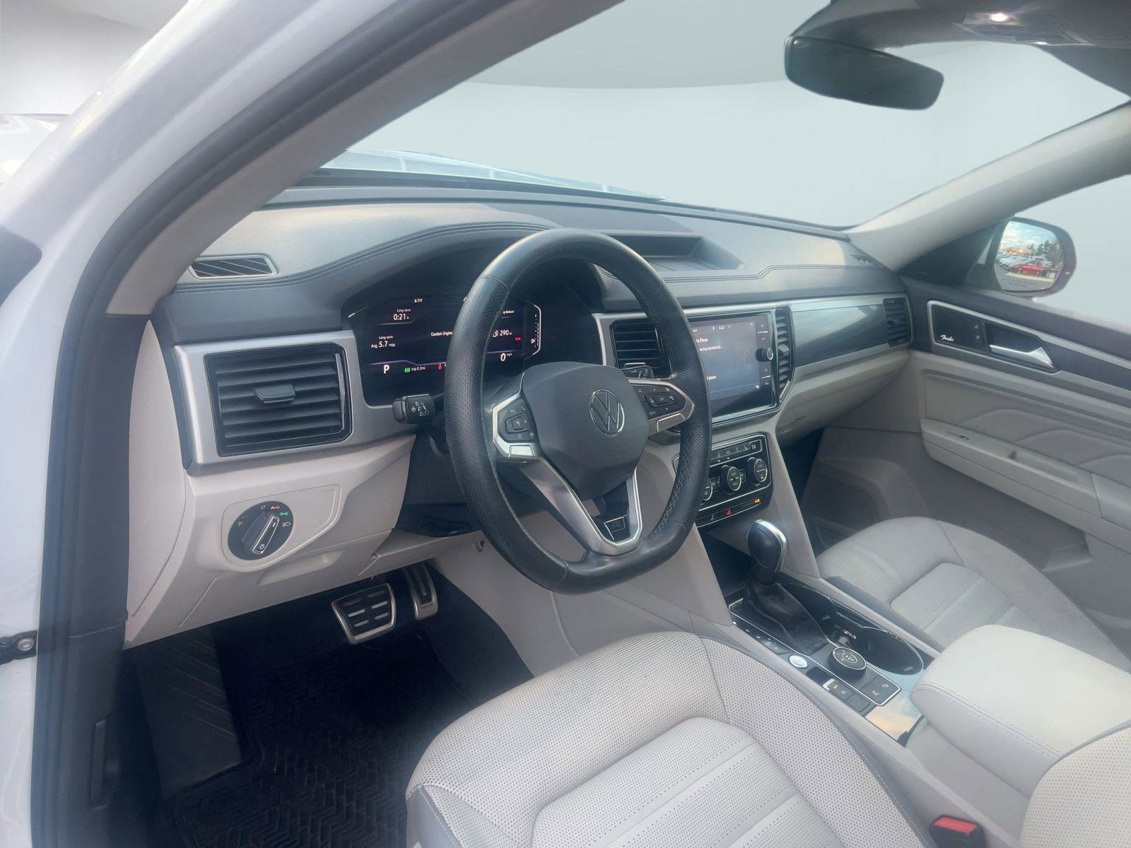 2021 Volkswagen Atlas V6 SEL Premium R-Line photo 3