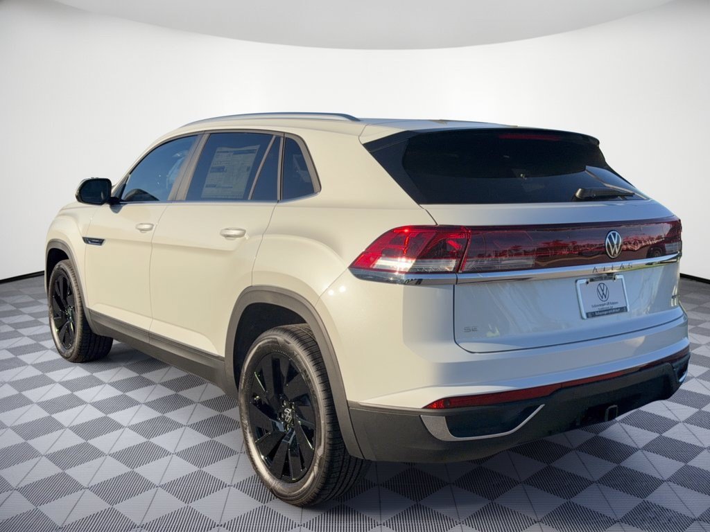 New 2026 Volkswagen Atlas Cross Sport 2.0T SE w/Technology SUV