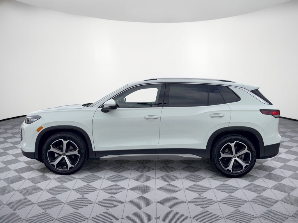 Certified 2026 Volkswagen Tiguan SE SE FWD