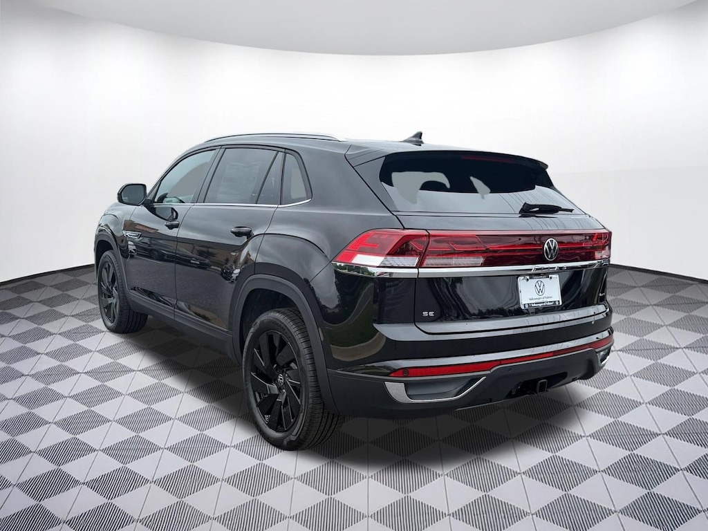New 2026 Volkswagen Atlas Cross Sport 2.0T SE w/Technology SUV
