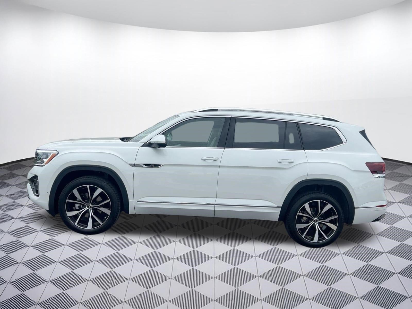 2026 Volkswagen Atlas SEL Premium R-Line - Photo 2