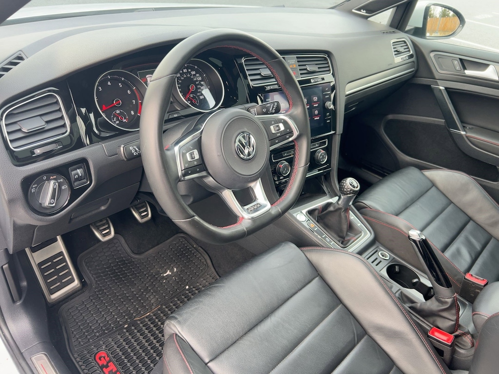 Used 2019 Volkswagen Golf GTI SE 2.0T SE Manual