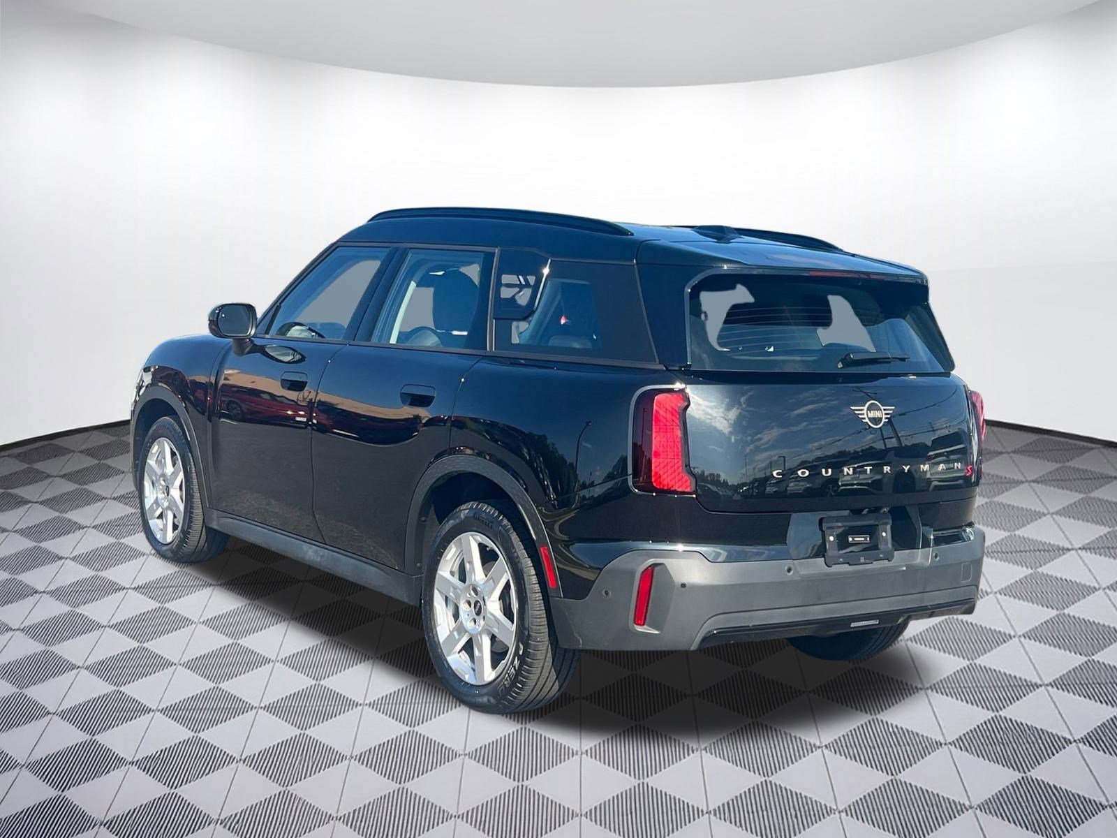 2025 Mini Countryman S ALL4 photo 2