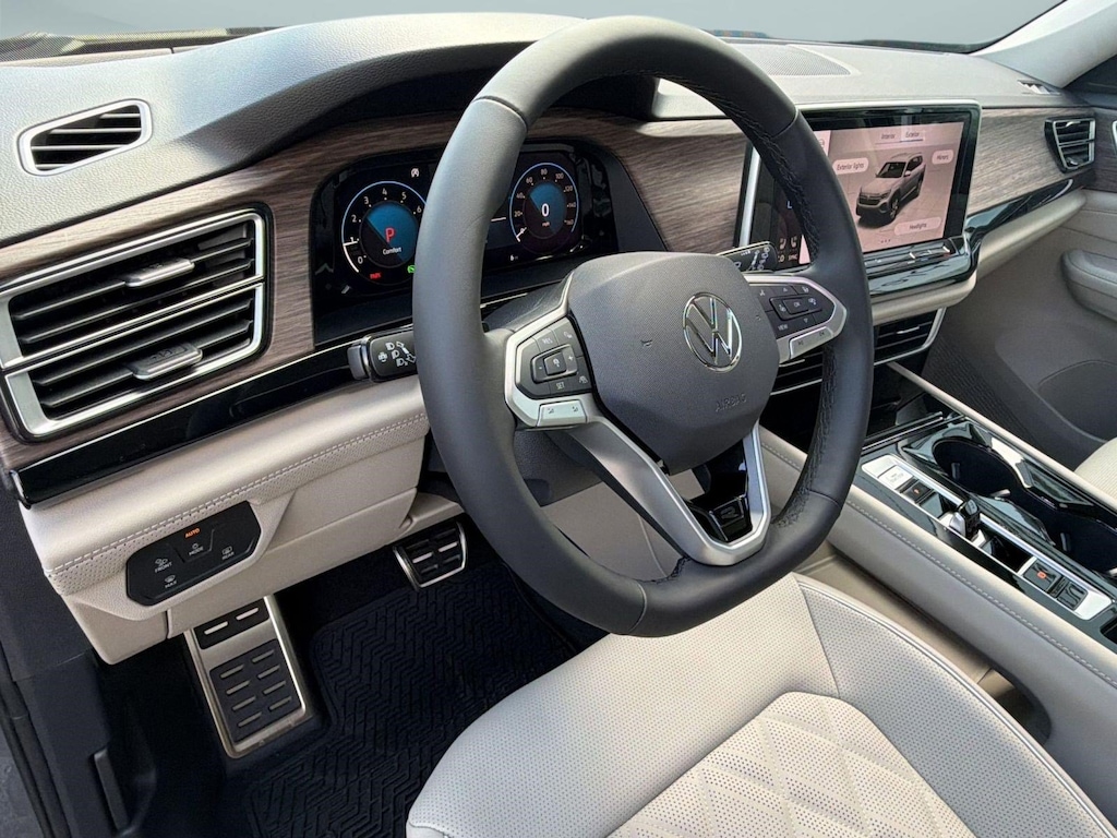 New 2026 Volkswagen Atlas 2.0T SEL Premium R-Line SUV