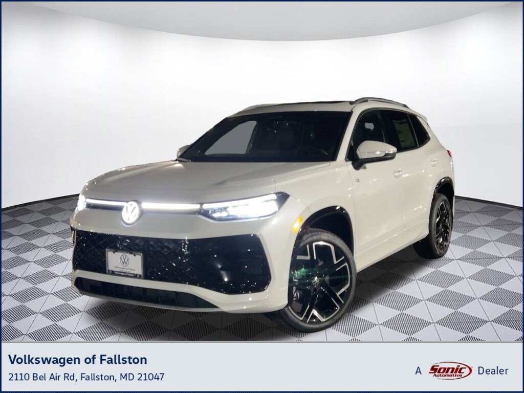 New 2026 Volkswagen Tiguan SEL R-Line Turbo SUV