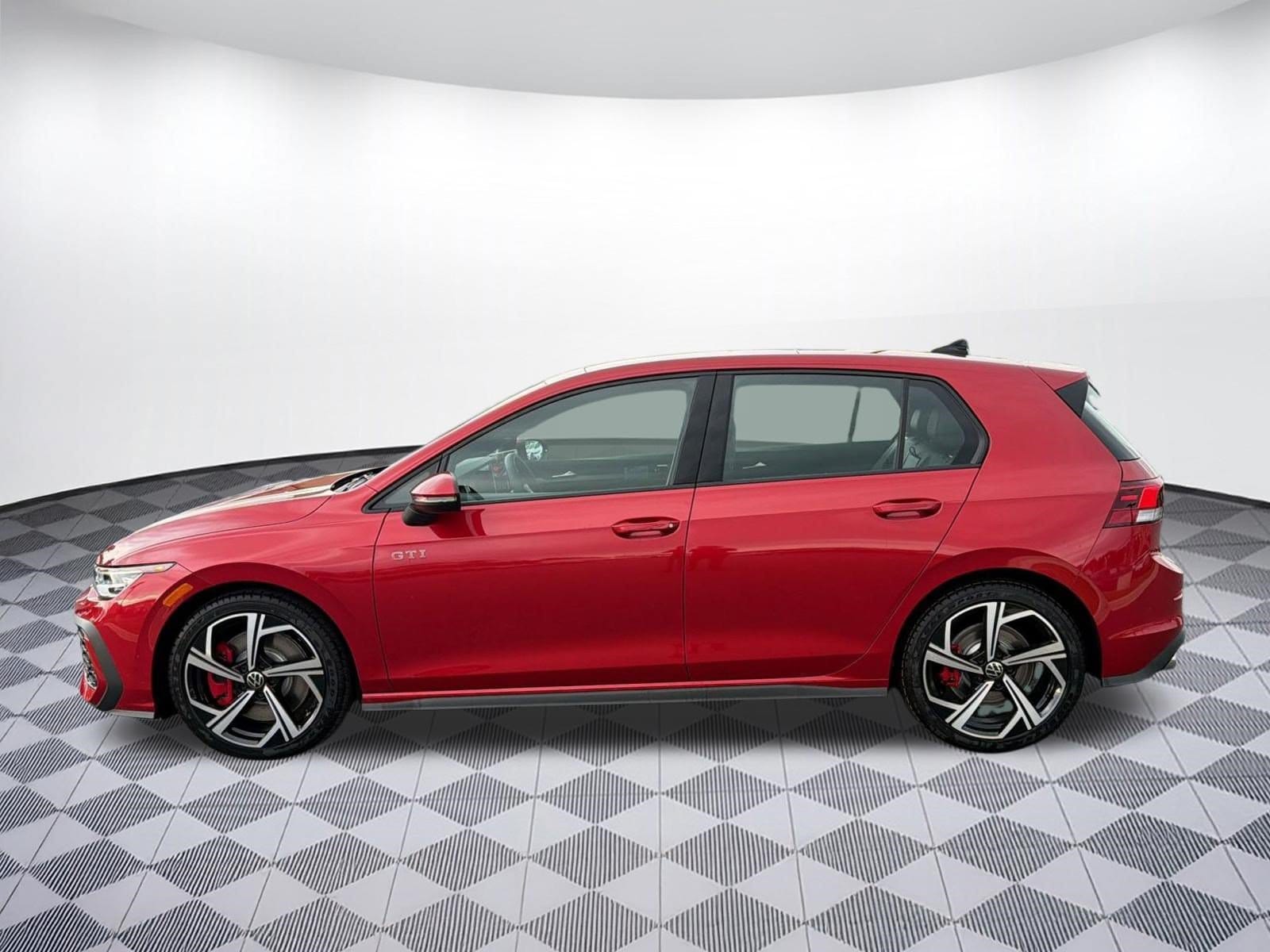 2026 Volkswagen Golf GTI SE Hatchback