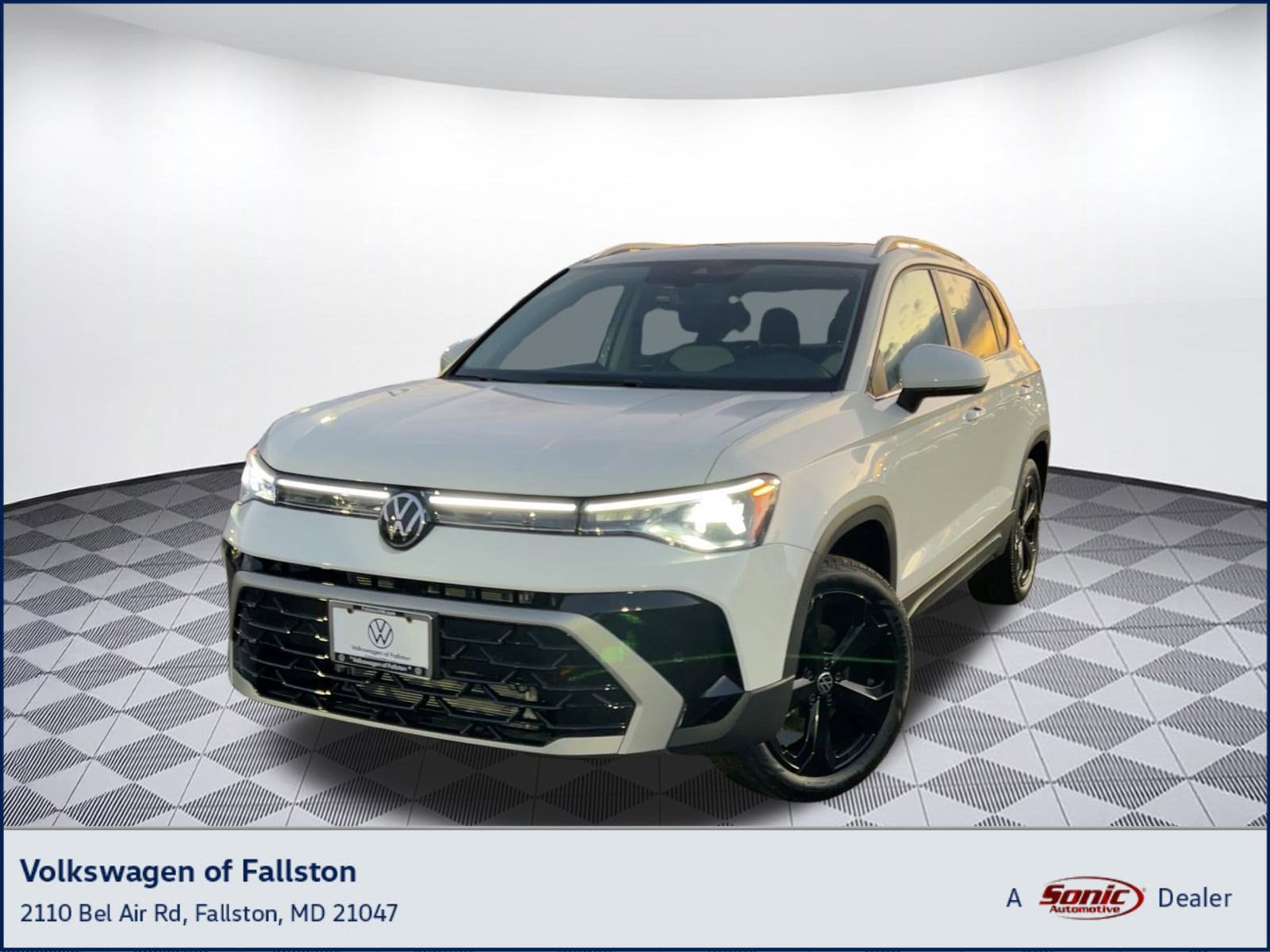 2026 Volkswagen Taos SEL's photo