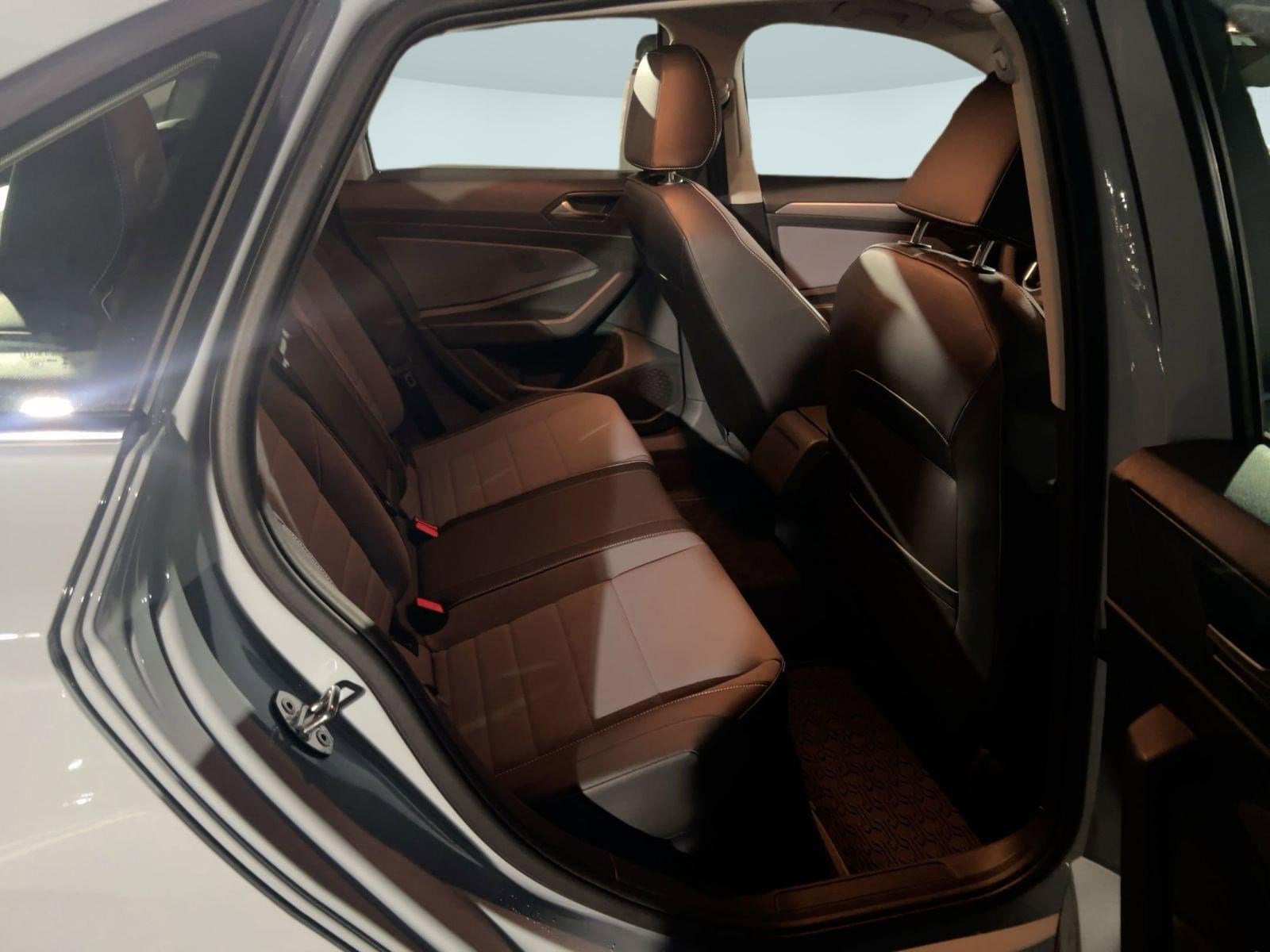 2026 Volkswagen Jetta SE - Photo 27