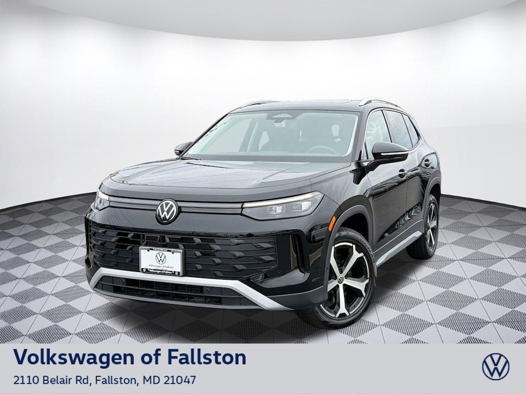 New 2026 Volkswagen Tiguan SE SUV