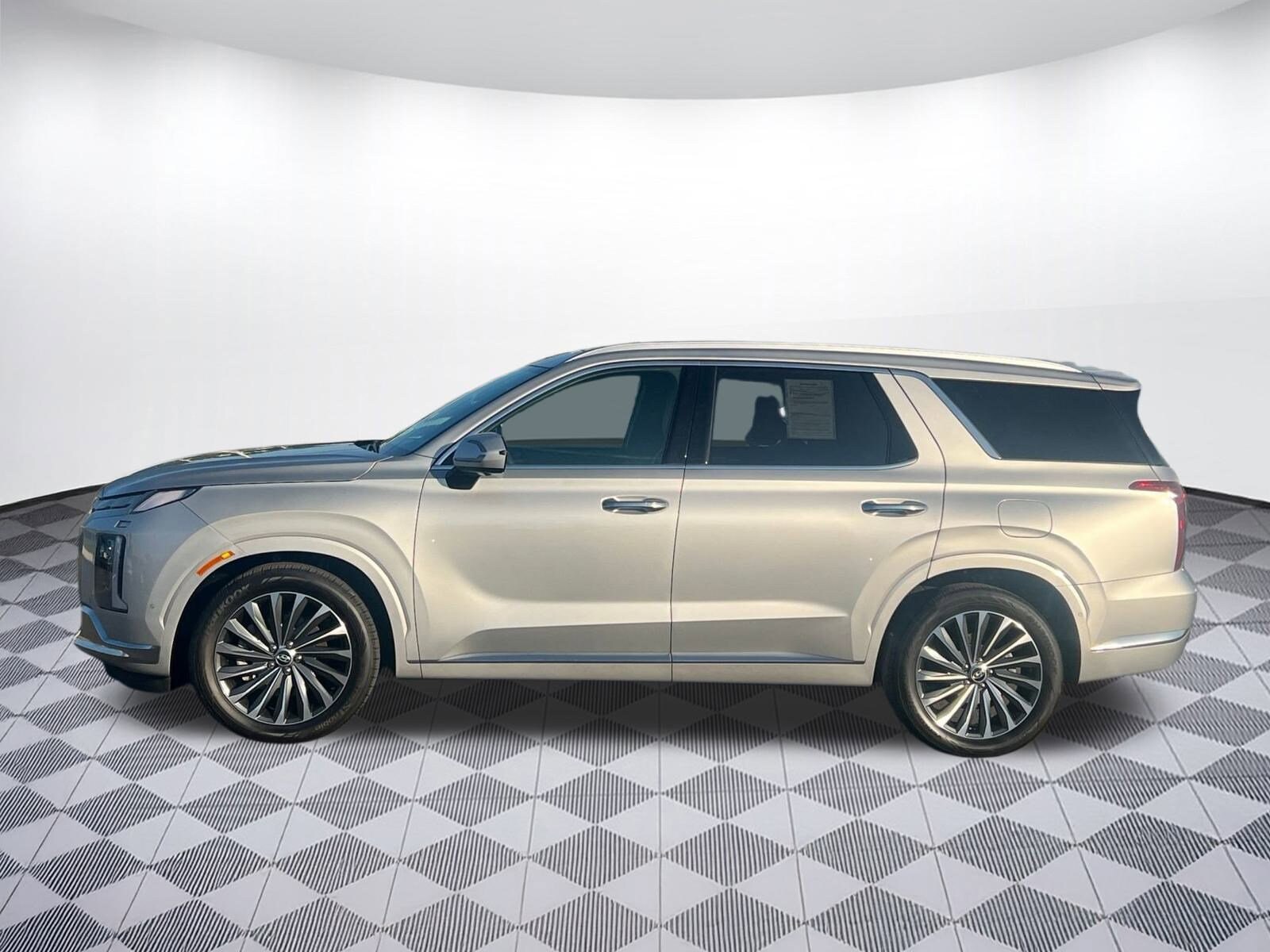 2023 Hyundai Palisade Calligraphy photo 2