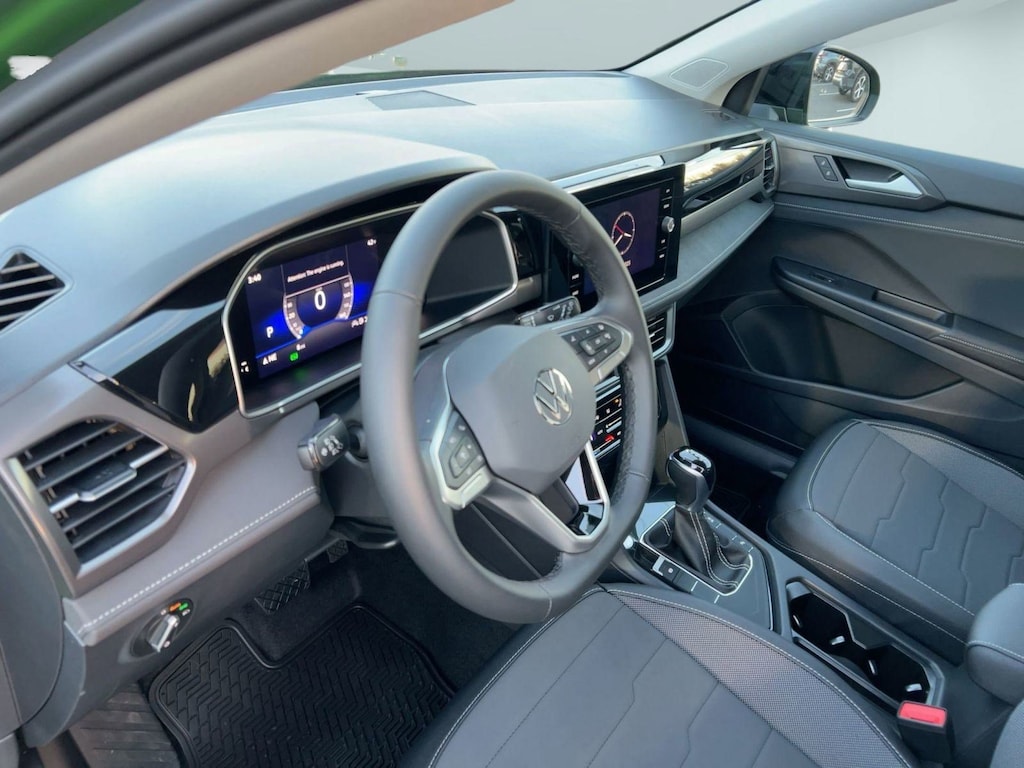 New 2026 Volkswagen Taos SE Black SUV