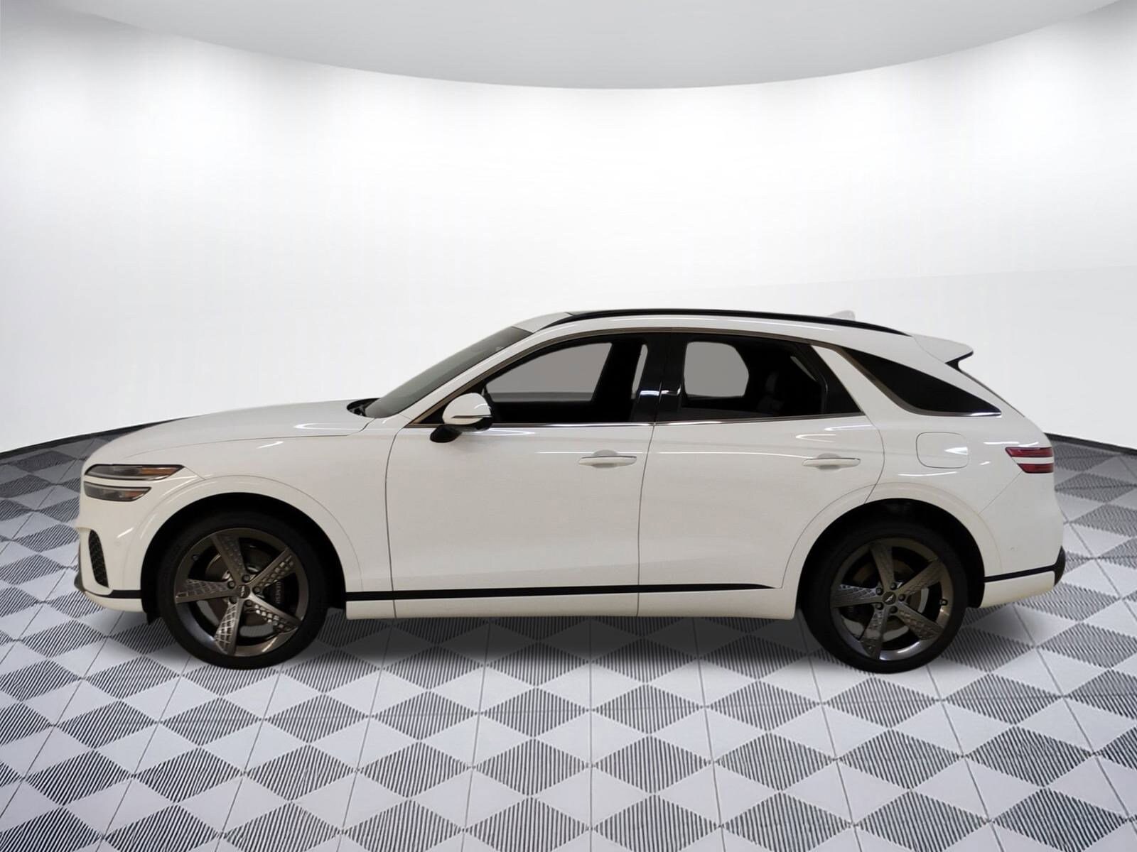 2025 Genesis GV70 3.5T Sport Advanced photo 2
